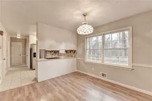 493 Tracy Ct, Lawrenceville, GA 30046 - Photo 17