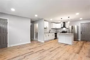 3652 Sweetbriar Cir, Lithia Springs, GA 30122 - Photo 11