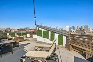 256 Castleberry Station Dr, Atlanta, GA 30313 - Photo 37