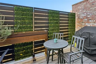 256 Castleberry Station Drive, Atlanta, GA 30313 - Photo 17