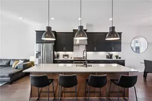 256 Castleberry Station Dr, Atlanta, GA 30313 - Photo 7