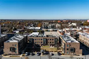 256 Castleberry Station Dr, Atlanta, GA 30313 - Photo 45