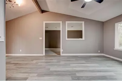 8962 Bentwood Lane, Riverdale, GA 30274 - Photo 5