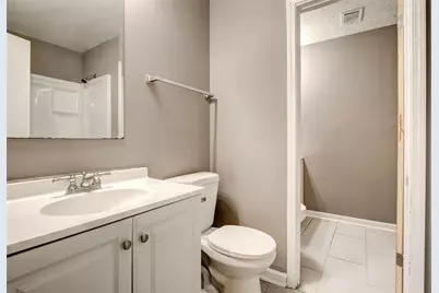 8962 Bentwood Lane, Riverdale, GA 30274 - Photo 19