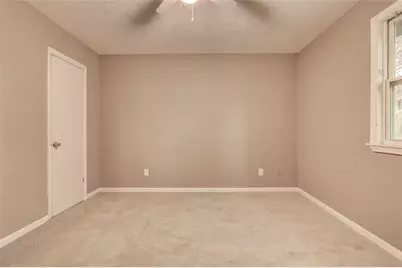 8962 Bentwood Lane, Riverdale, GA 30274 - Photo 21