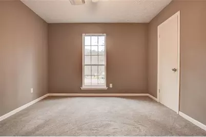 8962 Bentwood Lane, Riverdale, GA 30274 - Photo 23