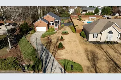 108 Hunter Way, Carrollton, GA 30116 - Photo 3