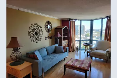 2870 Pharr Court South NW #2104, Atlanta, GA 30305 - Photo 3