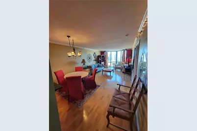 2870 Pharr Court South NW #2104, Atlanta, GA 30305 - Photo 13