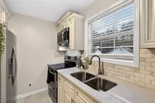 4217 Riverbank Ct, Decatur, GA 30034 - Photo 9