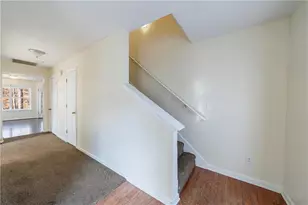 10119 Deep Creek Dr, Union City, GA 30291 - Photo 7