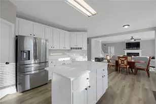 940 Ambleside Dr, Suwanee, GA 30024 - Photo 15