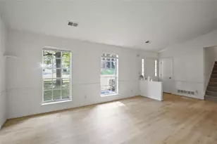 615 Barrington Way, Roswell, GA 30076 - Photo 5