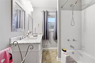 6642 Forestdale Ln, Douglasville, GA 30135 - Photo 15