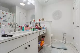 4105 Ravenwood Ct, Union City, GA 30291 - Photo 15