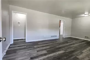 6755 Powers St, Riverdale, GA 30274 - Photo 7