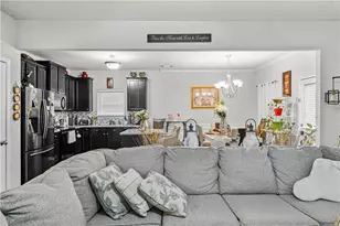 409 Hyder Ct, McDonough, GA 30253 - Photo 9