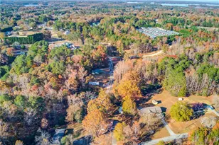 5537 N Richland Creek Rd, Buford, GA 30518 - Photo 15