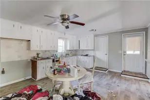 5537 N Richland Creek Rd, Buford, GA 30518 - Photo 7