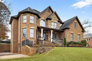 820 Cramac Dr, Lawrenceville, GA 30046 - Photo 3