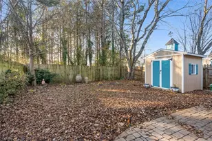 1351 Yorkshire Ln, Woodstock, GA 30188 - Photo 21