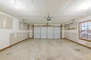 11179 Knotty Pine Pl, Hampton, GA 30228 - Photo 17