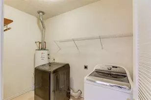 3322 Henderson View Ct, Loganville, GA 30052 - Photo 29