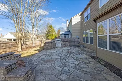 2048 Village Crest Drive NW, Atlanta, GA 30318 - Photo 19