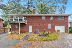 2205 Plantation Dr, Atlanta, GA 30344 - Photo 19