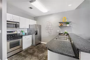 115 W Peachtree Pl NW, Atlanta, GA 30313 - Photo 13