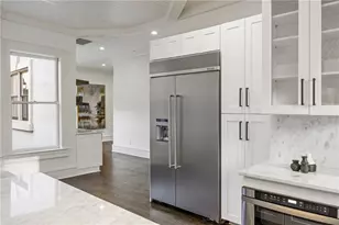 4571 Columns Dr SE, Marietta, GA 30067 - Photo 17