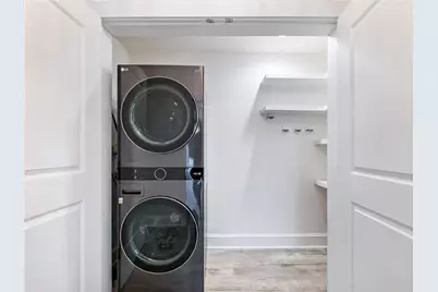 3636 Peachtree Road NE #405, Atlanta, GA 30319 - Photo 7