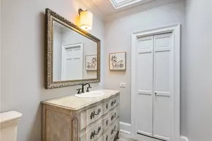 3636 Peachtree Rd NE, Atlanta, GA 30319 - Photo 15