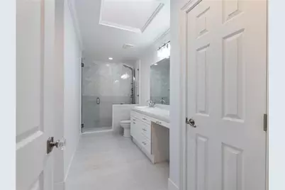 3636 Peachtree Road NE #405, Atlanta, GA 30319 - Photo 19