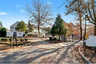 2559 Walden Lake Drive, Decatur, GA 30035 - Photo 19