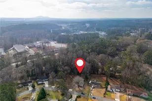 35 Simpson Dr NE, Kennesaw, GA 30144 - Photo 3