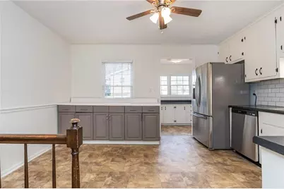 35 Simpson Drive NE, Kennesaw, GA 30144 - Photo 13