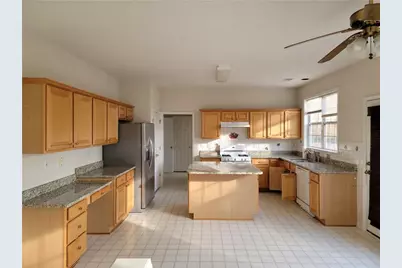 5072 Raventhorpe Court, Suwanee, GA 30024 - Photo 11