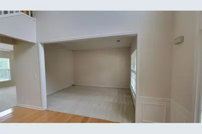 5072 Raventhorpe Court, Suwanee, GA 30024 - Photo 7