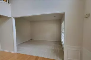 5072 Raventhorpe Ct, Suwanee, GA 30024 - Photo 7