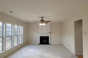 5072 Raventhorpe Ct, Suwanee, GA 30024 - Photo 9