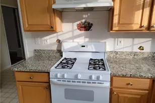 5072 Raventhorpe Ct, Suwanee, GA 30024 - Photo 13