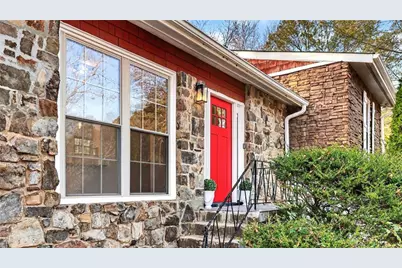 2918 Highland Drive SE, Smyrna, GA 30080 - Photo 1