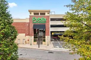 3668 Kingsboro Rd NE, Atlanta, GA 30319 - Photo 33