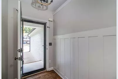 5505 Riverchase Drive, Flowery Branch, GA 30542 - Photo 5