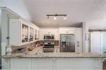 5505 Riverchase Drive, Flowery Branch, GA 30542 - Photo 23