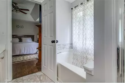 5505 Riverchase Drive, Flowery Branch, GA 30542 - Photo 33