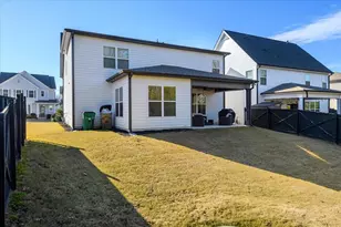 5193 Parkwood Dr, Flowery Branch, GA 30542 - Photo 37