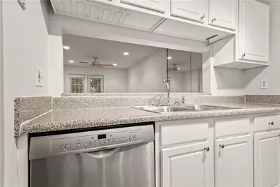 3655 Habersham Road NE #120, Atlanta, GA 30305 - Photo 11