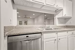 3655 Habersham Rd NE, Atlanta, GA 30305 - Photo 11